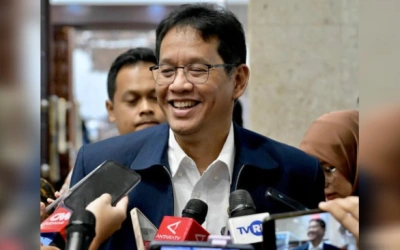 Menkeu Purbaya Ancam Tangkap Importir Thrift Ilegal yang Bandel